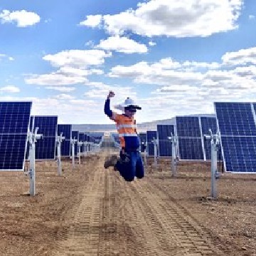 فازت مزرعة جامعة وارويك للطاقة الشمسية بجائزة خضراء مرغوبة