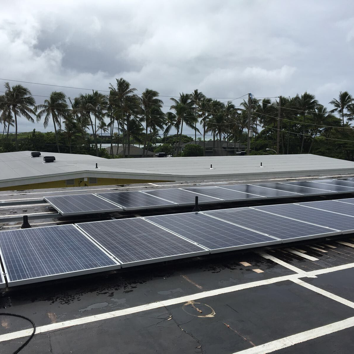 10kw خارج الشبكة الشمسية في هاواي للاستخدام السكني