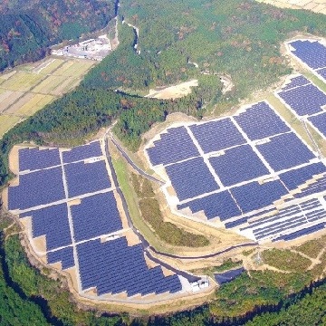 قدرة Bluesun الشمسية المركبة في اليابان