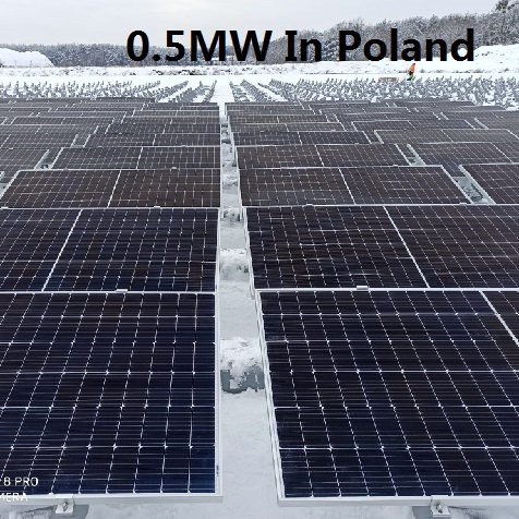  بلونز . 0.5 ميجا واط تطفو .محطة الطاقة الشمسية في بولندا
